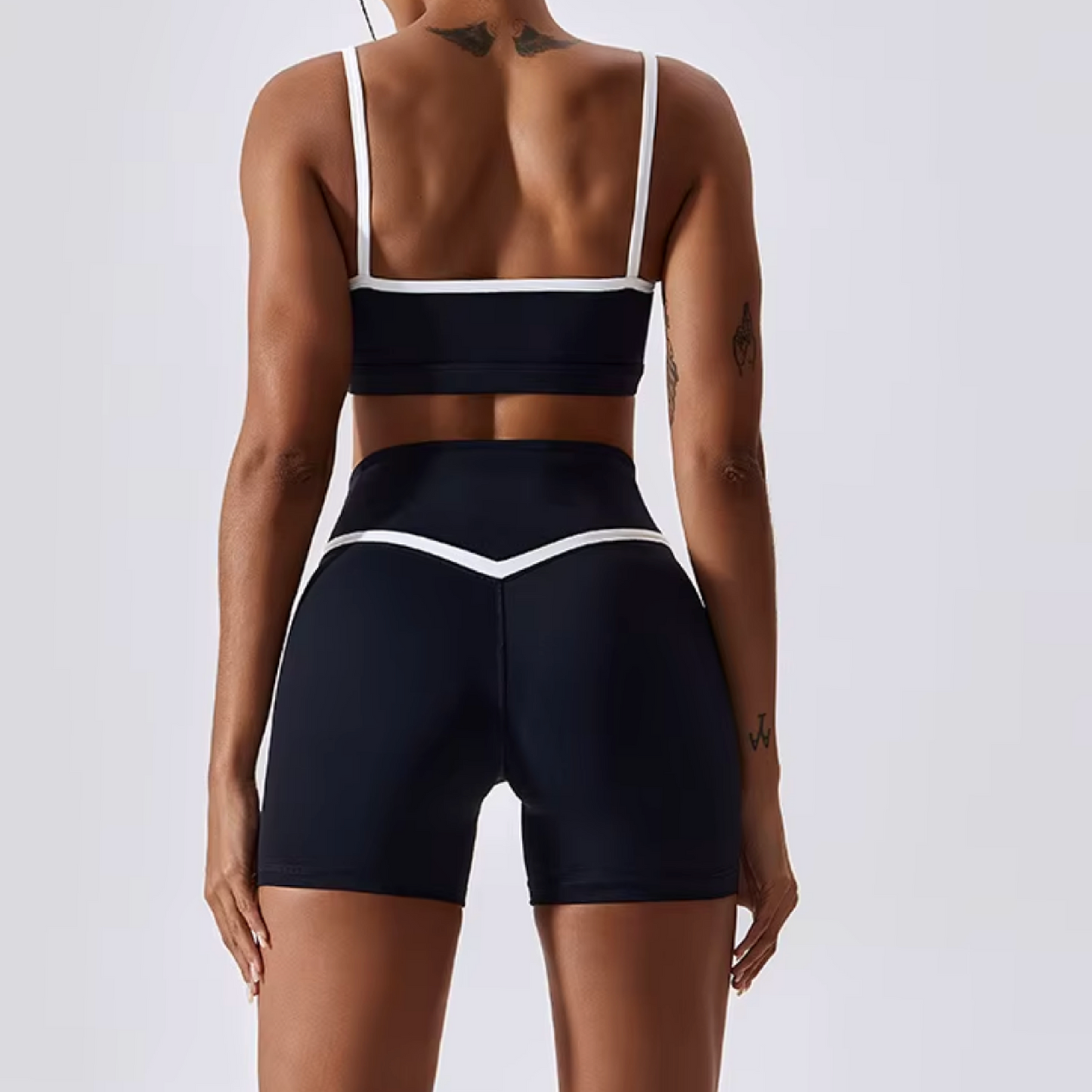 Glowy top black