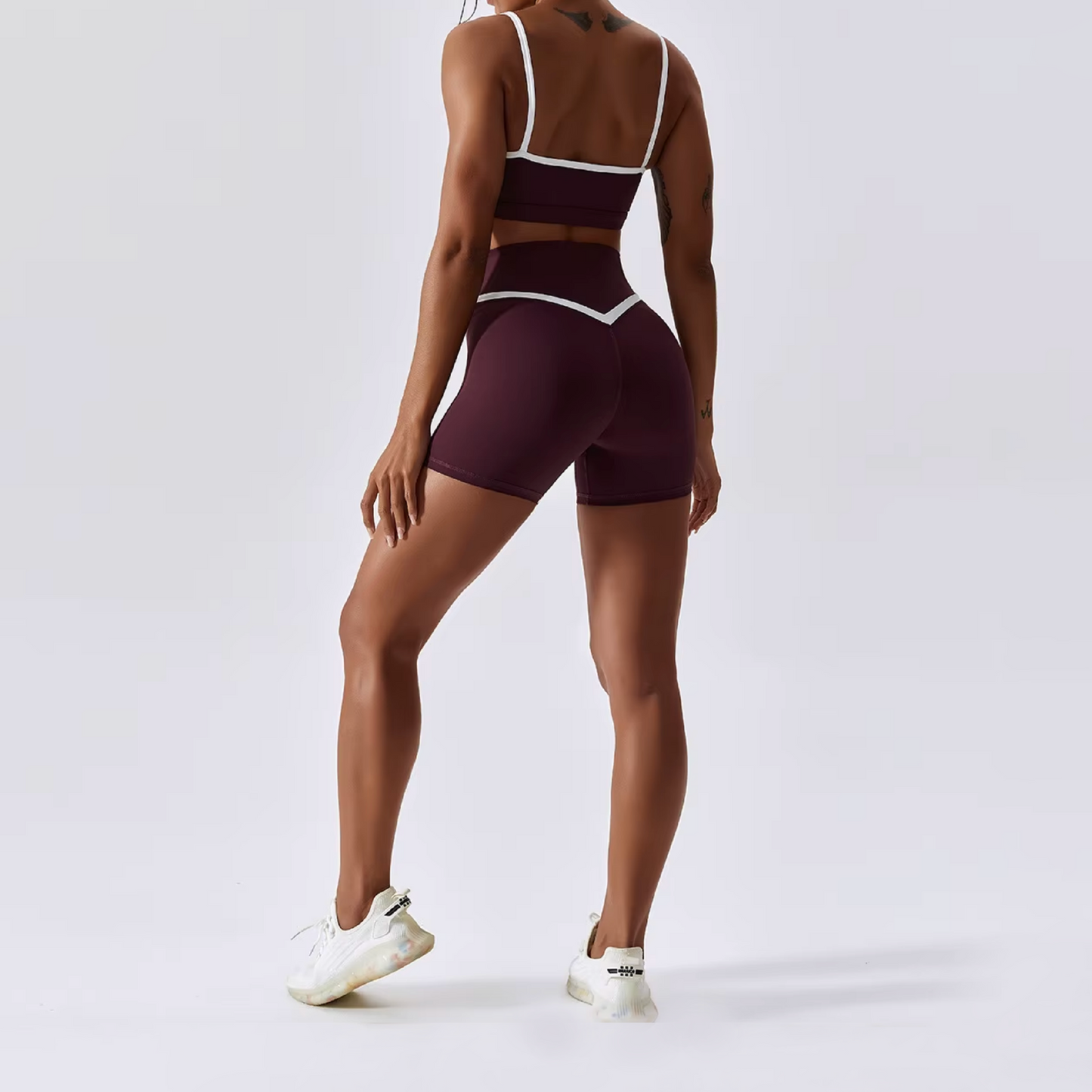 Glowy short v-cut merlot