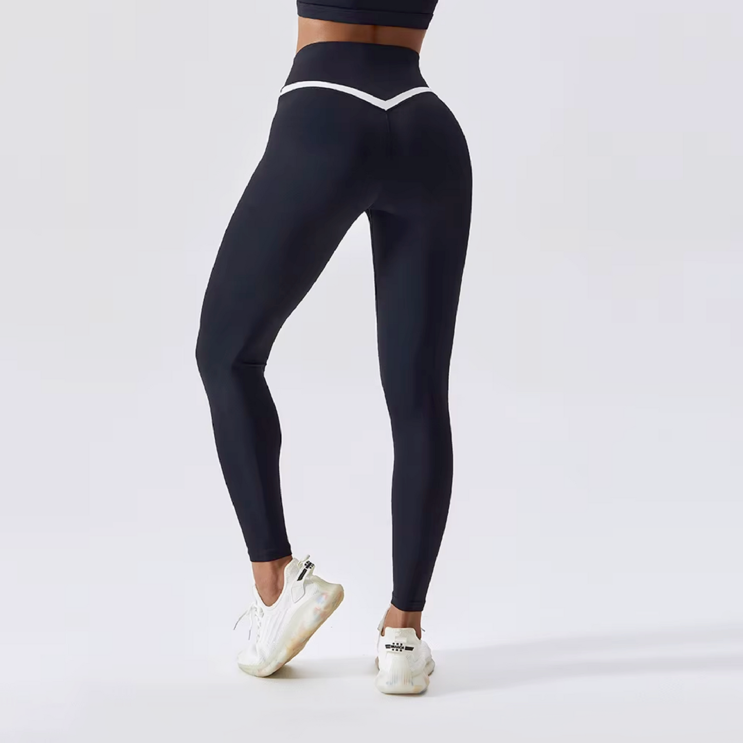 Glowy licra v-cut black