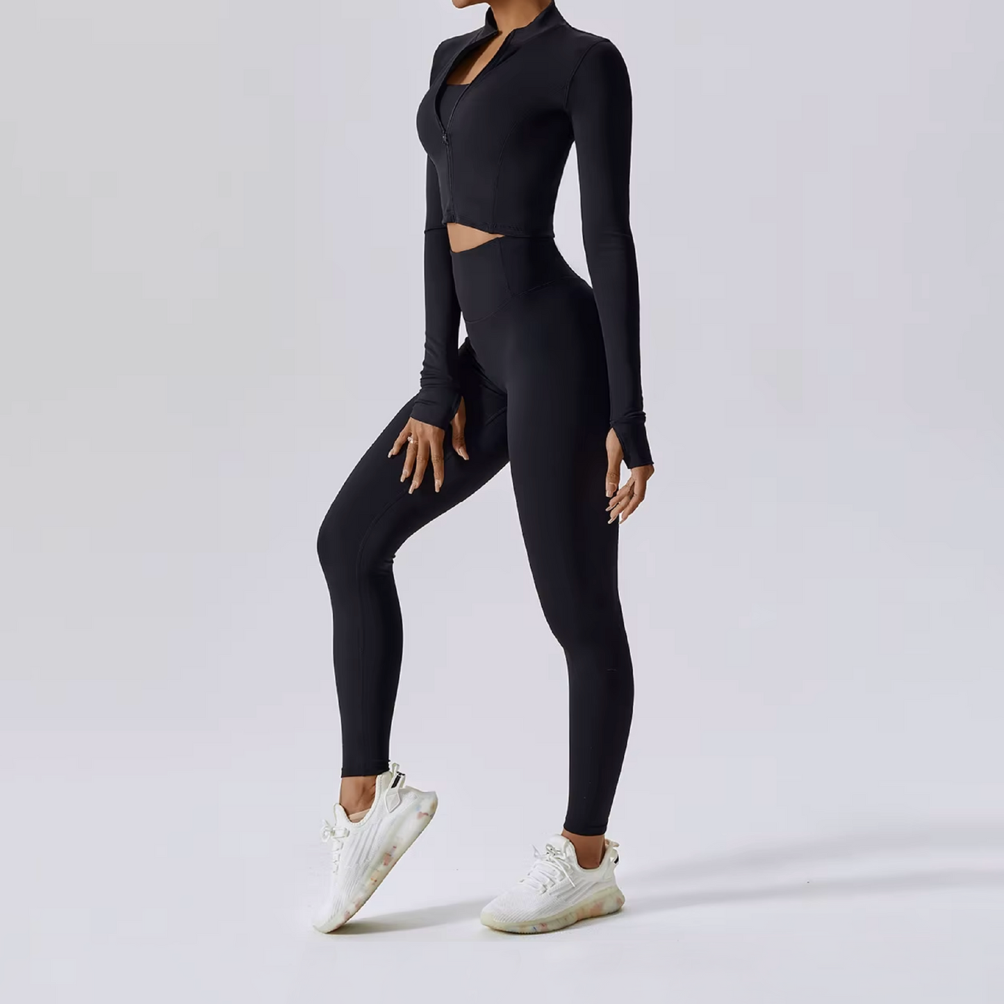 Lift sweater black