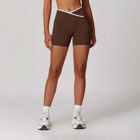 Contrast short brandy