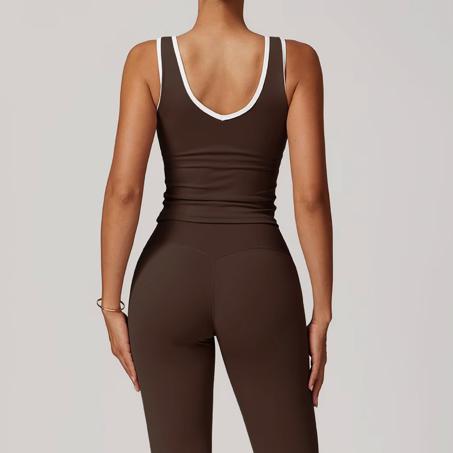 Contrast top tank brandy