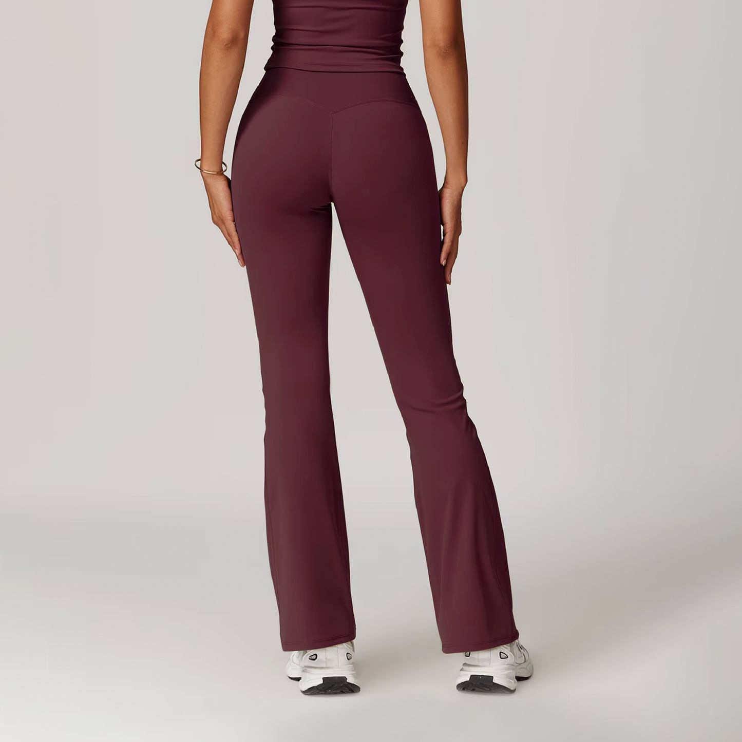 Contrast licra campana garnet