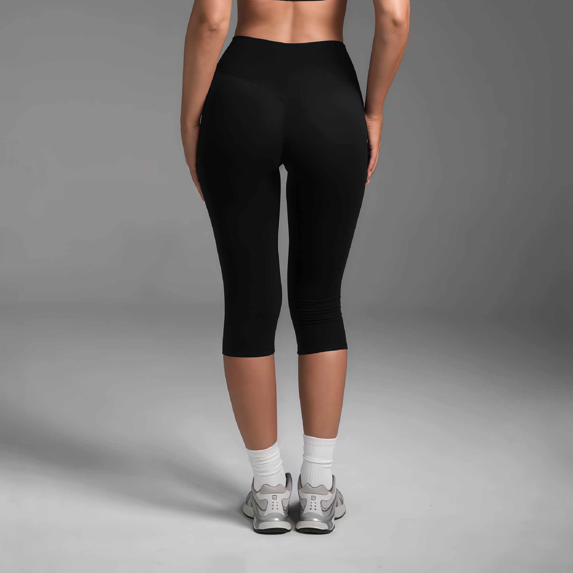 Aura licra capri black