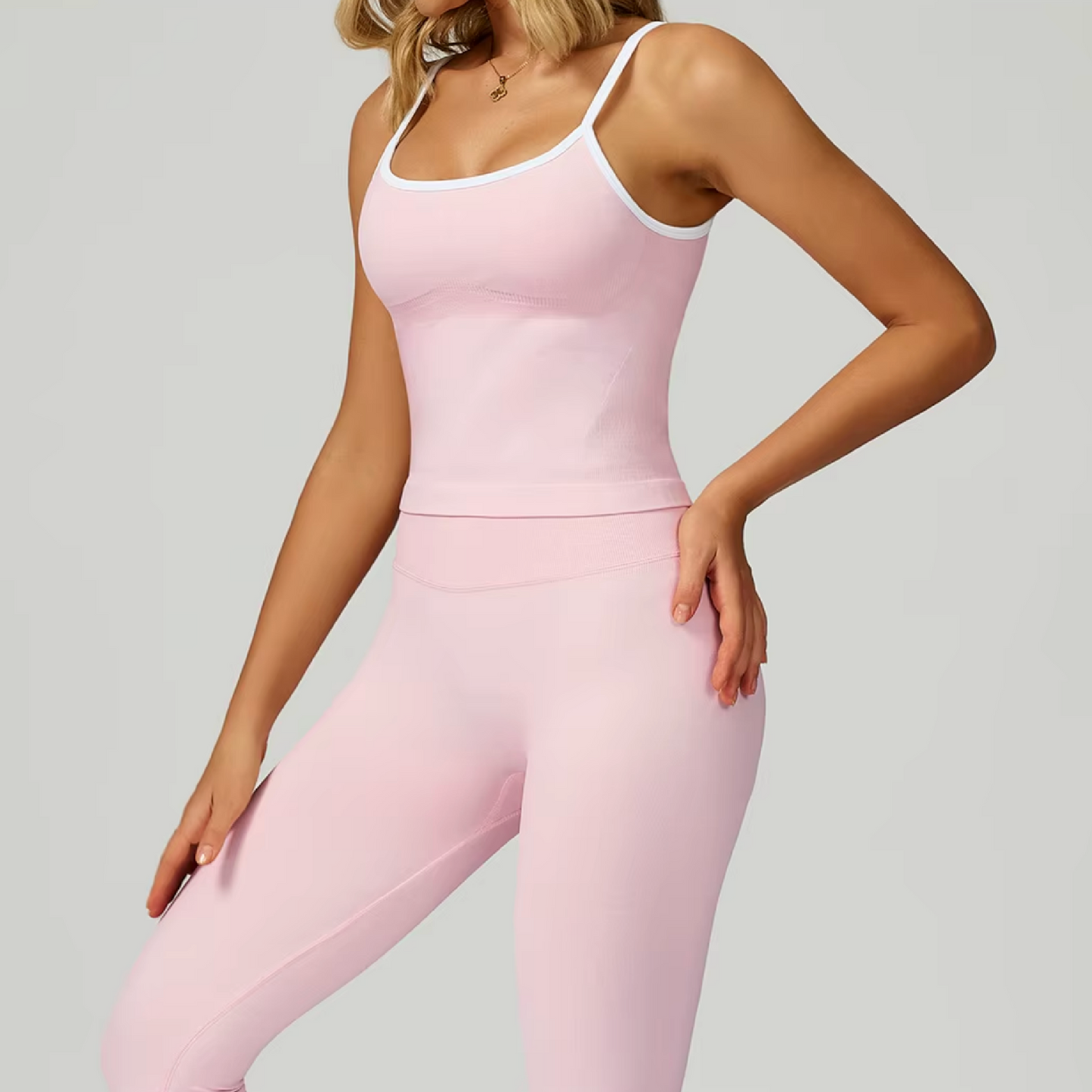 Outline top tank pearl pink