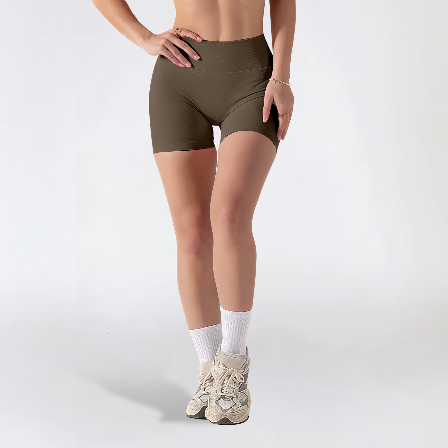 Reverse short scrunch dusty